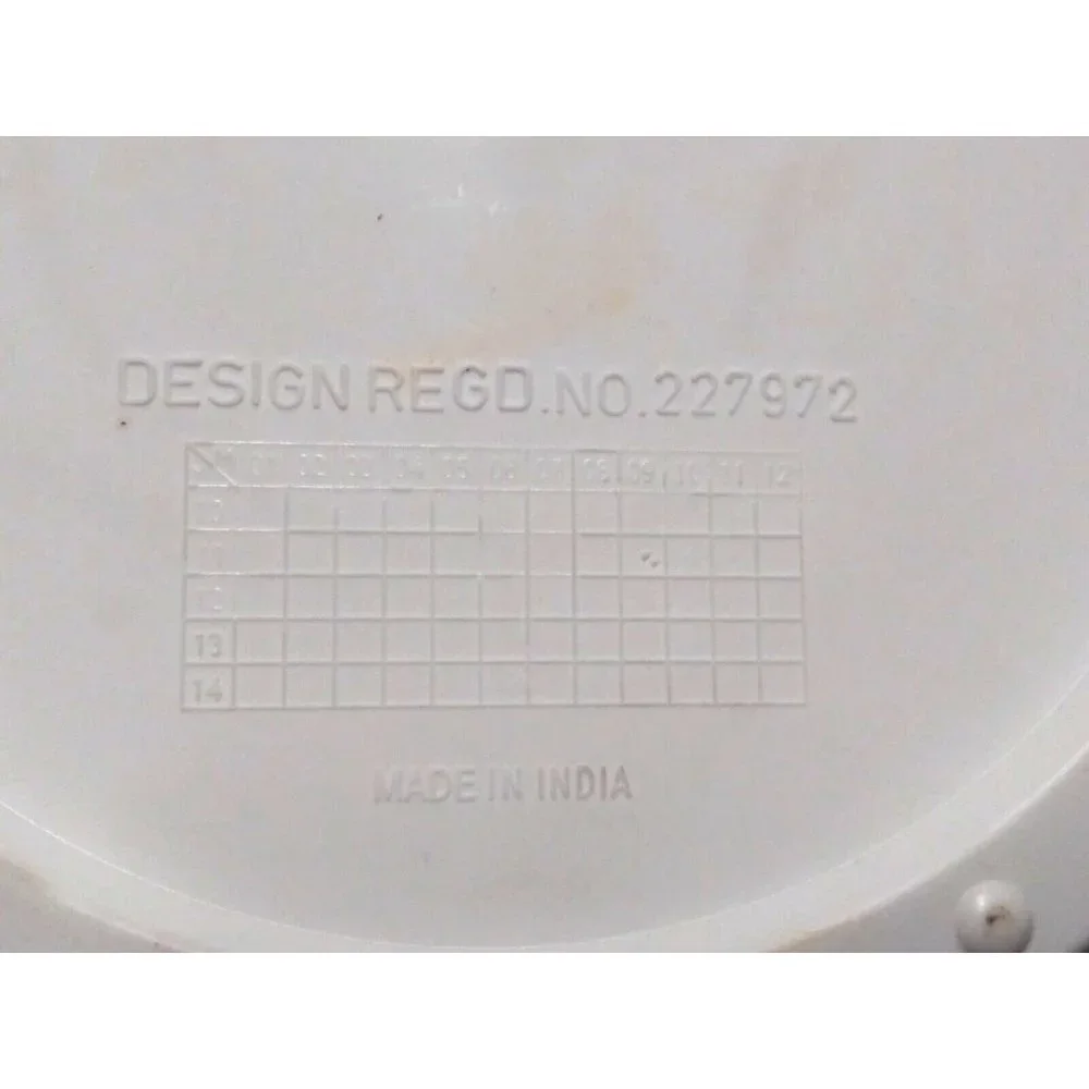 NWOB MILTON Stainless Steel Casserole - 10.25